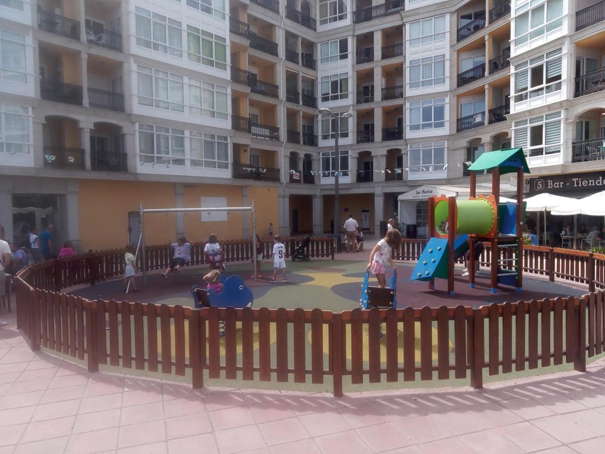 En Primera Linea De La Playa Rapadoira Foz Exterior photo